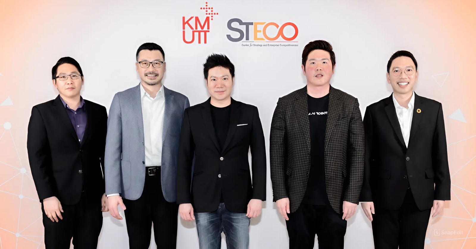 พลิกโฉมธุรกิจด้วย AI ปลดล็อกการเติบโตและความสามารถในการแข่งขันให้กับองค์กรอย่างไร้ขีดจำกัด