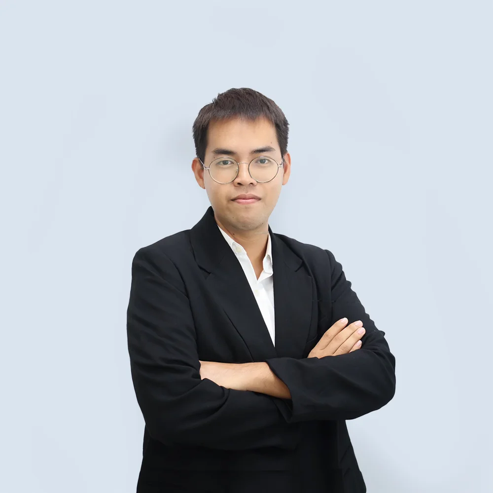 Lloyd Seehachote